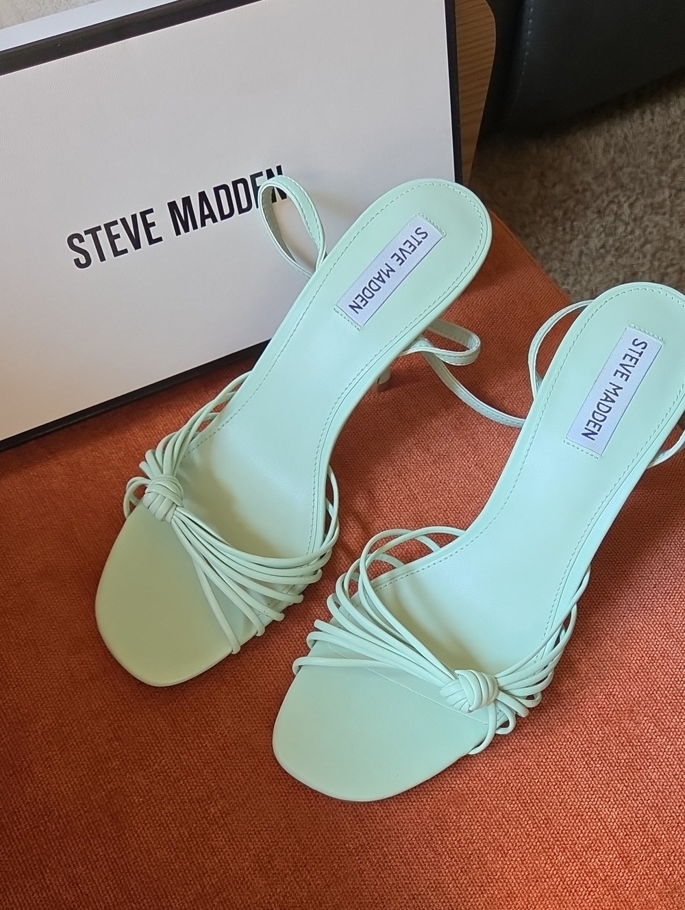 Steve Madden Mint Strappy Knot Heeled Sandals With Box